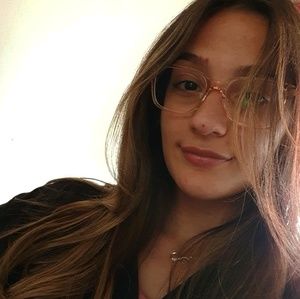 Meet your Posher, Agapi